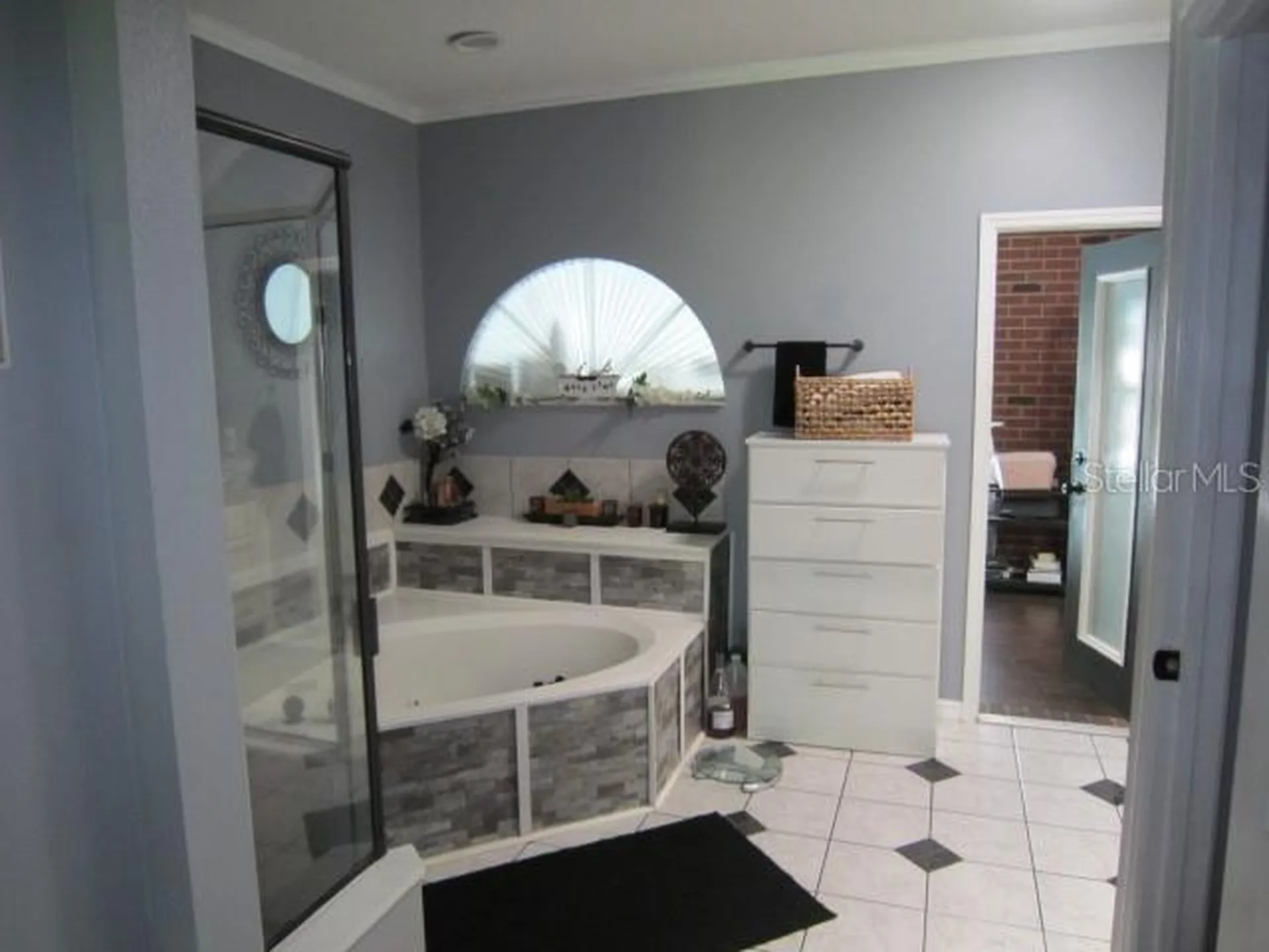 975 Rolling Acres Drive Deland FL 32720