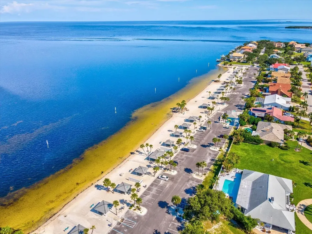 5101 Westshore Drive New Port Richey FL 34652