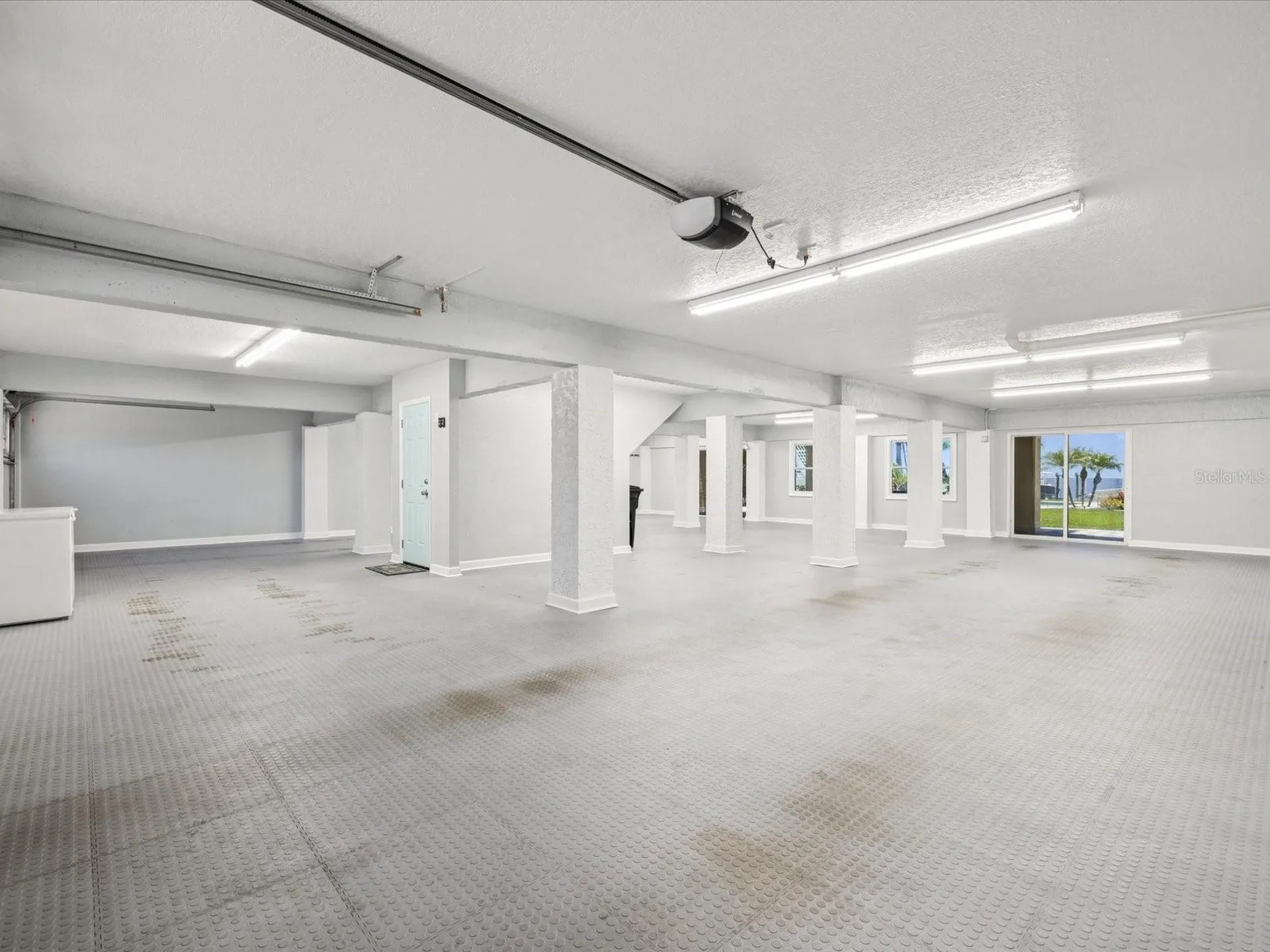 5101 Westshore Drive New Port Richey FL 34652