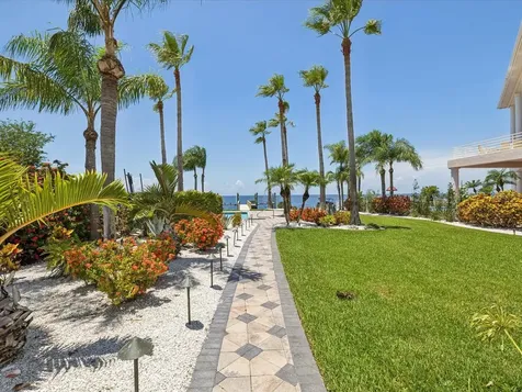 5101 Westshore Drive New Port Richey FL 34652