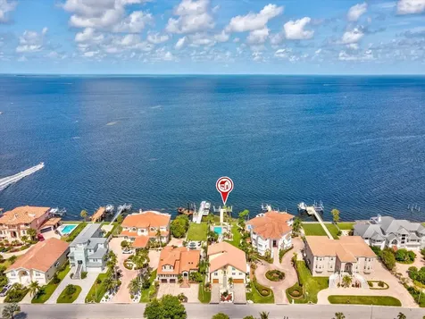 5101 Westshore Drive New Port Richey FL 34652