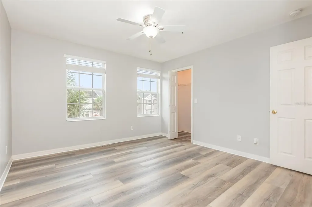 1125 Grantham Drive Sarasota FL 34234