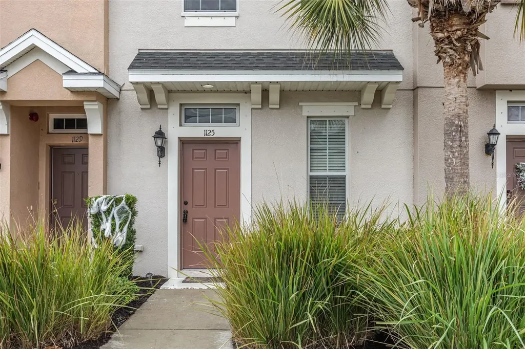 1125 Grantham Drive Sarasota FL 34234
