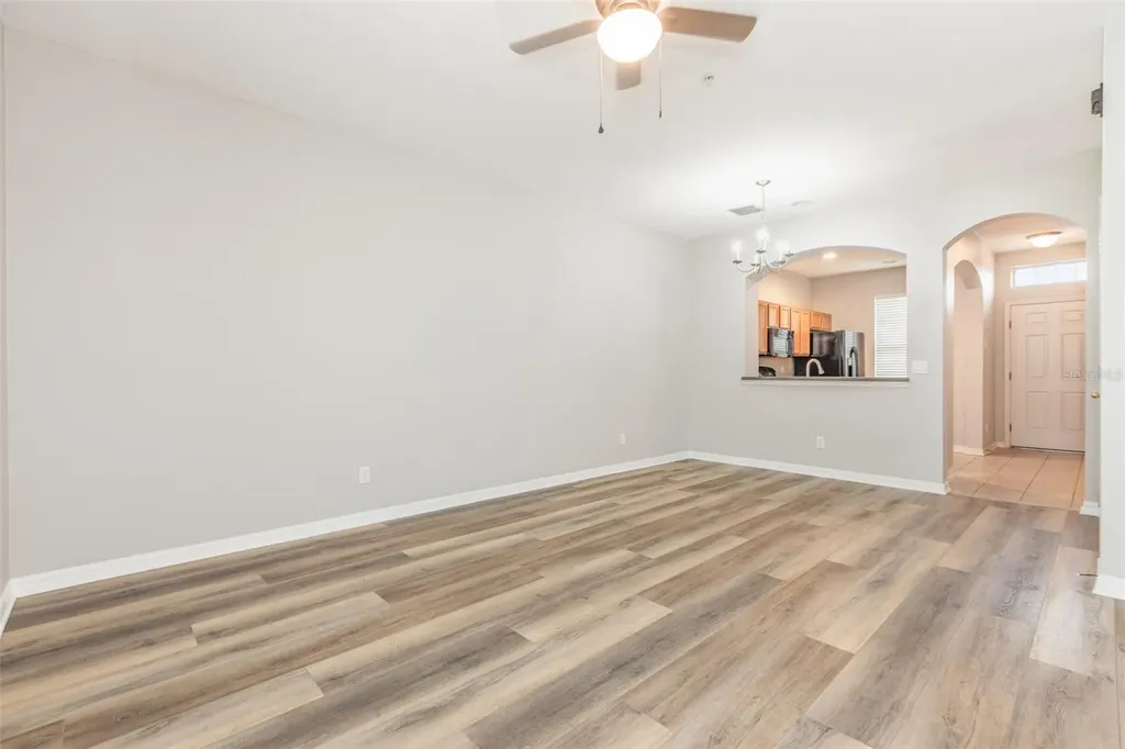 1125 Grantham Drive Sarasota FL 34234