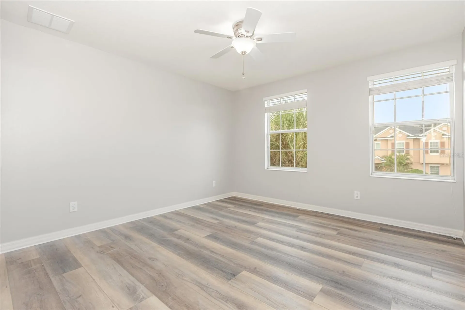 1125 Grantham Drive Sarasota FL 34234