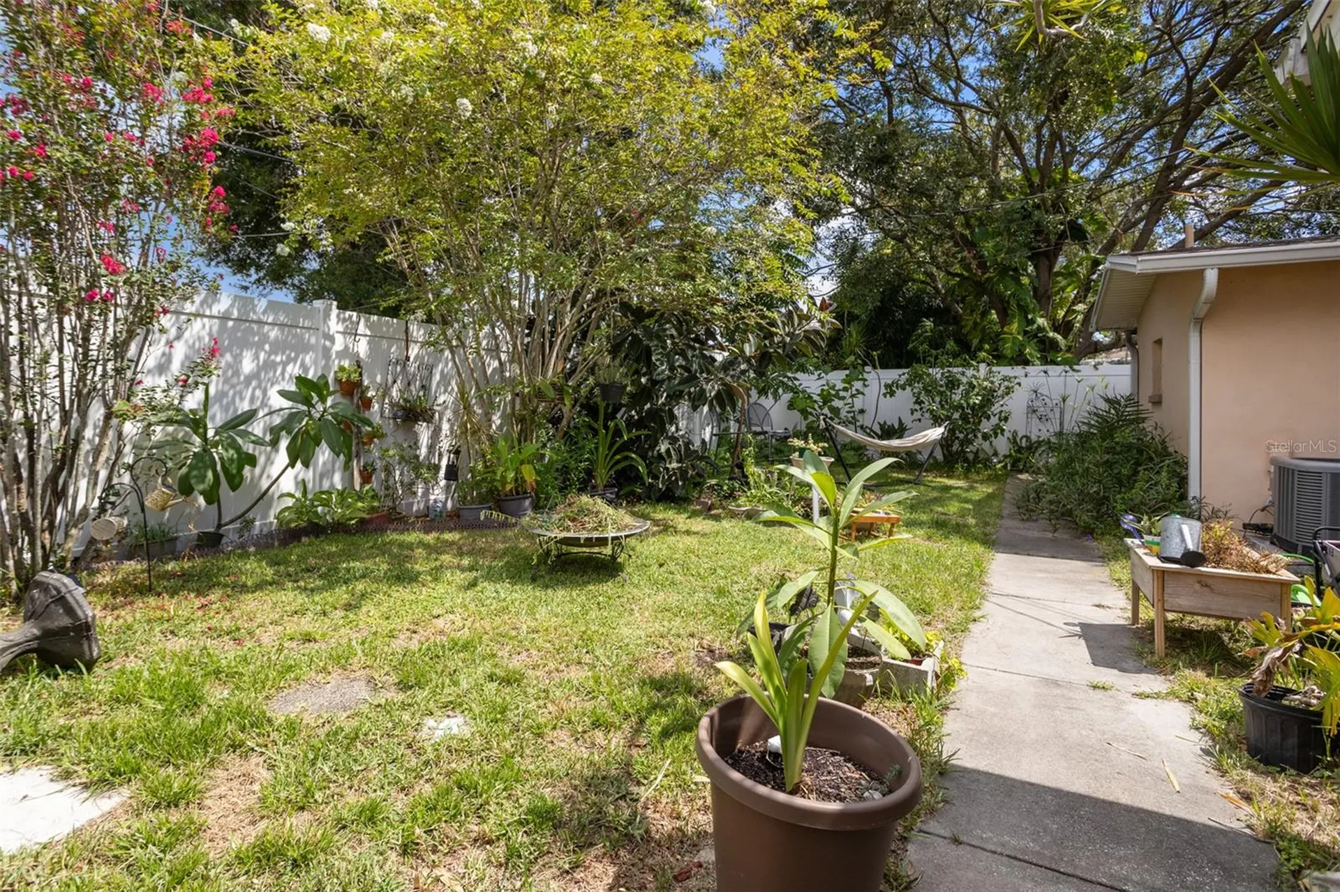 8915 59th Way N Pinellas Park FL 33782
