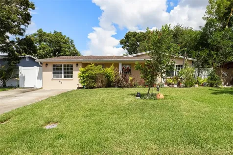 8915 59th Way N Pinellas Park FL 33782