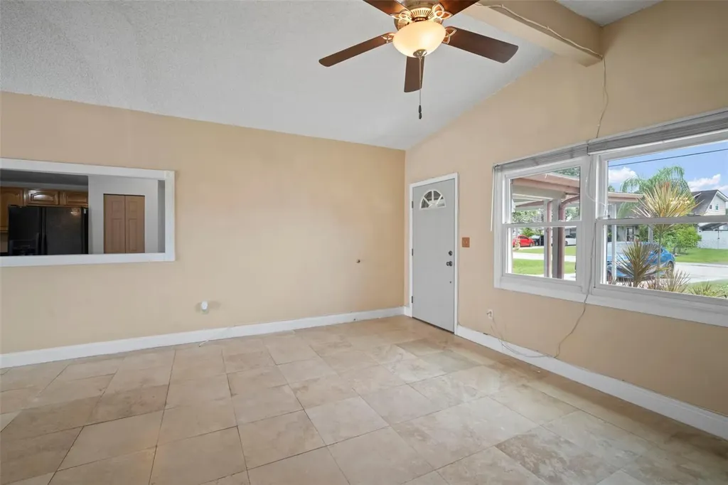 4712 Bessie Road Tampa FL 33615