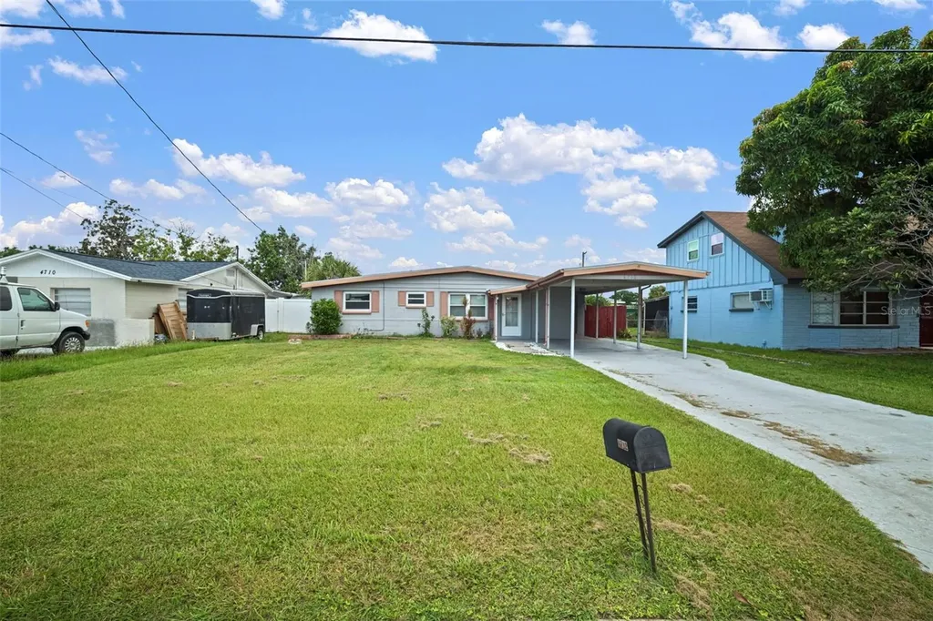 4712 Bessie Road Tampa FL 33615