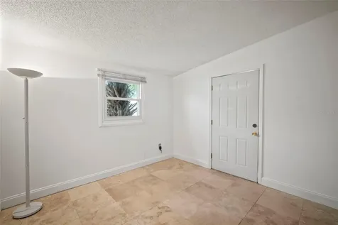4712 Bessie Road Tampa FL 33615