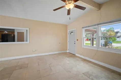 4712 Bessie Road Tampa FL 33615