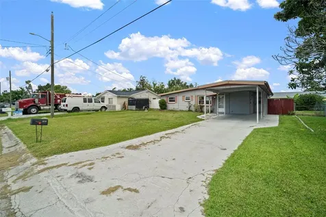 4712 Bessie Road Tampa FL 33615