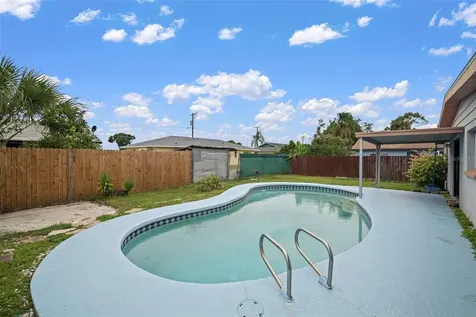 4712 Bessie Road Tampa FL 33615