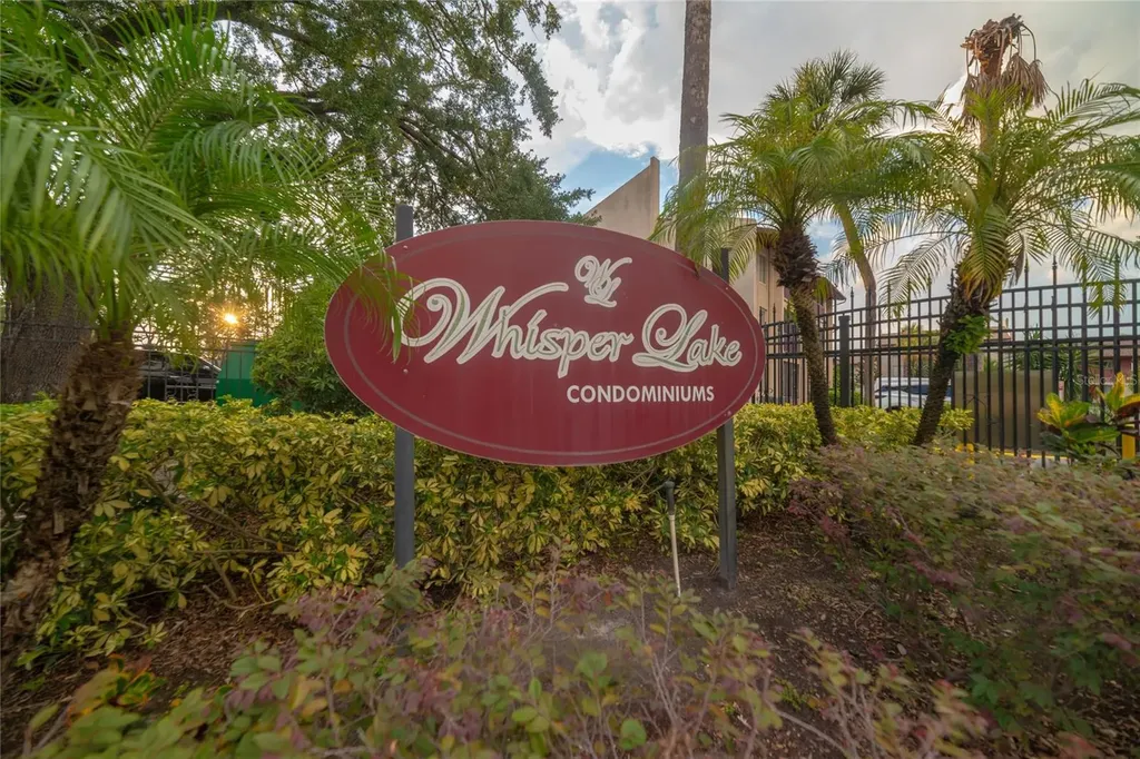3861 S Lake Drive Tampa FL 33614