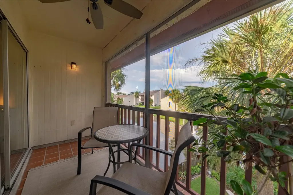 3861 S Lake Drive Tampa FL 33614