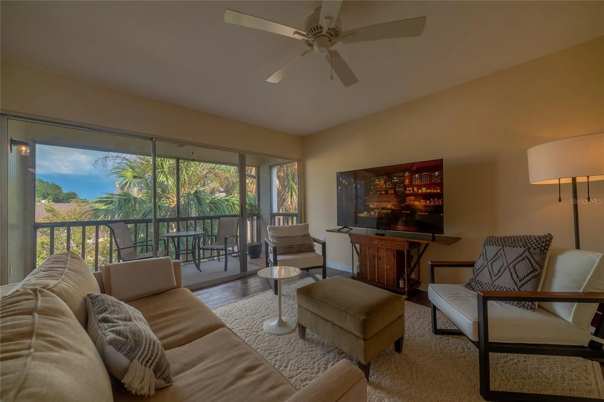 3861 S Lake Drive Tampa FL 33614