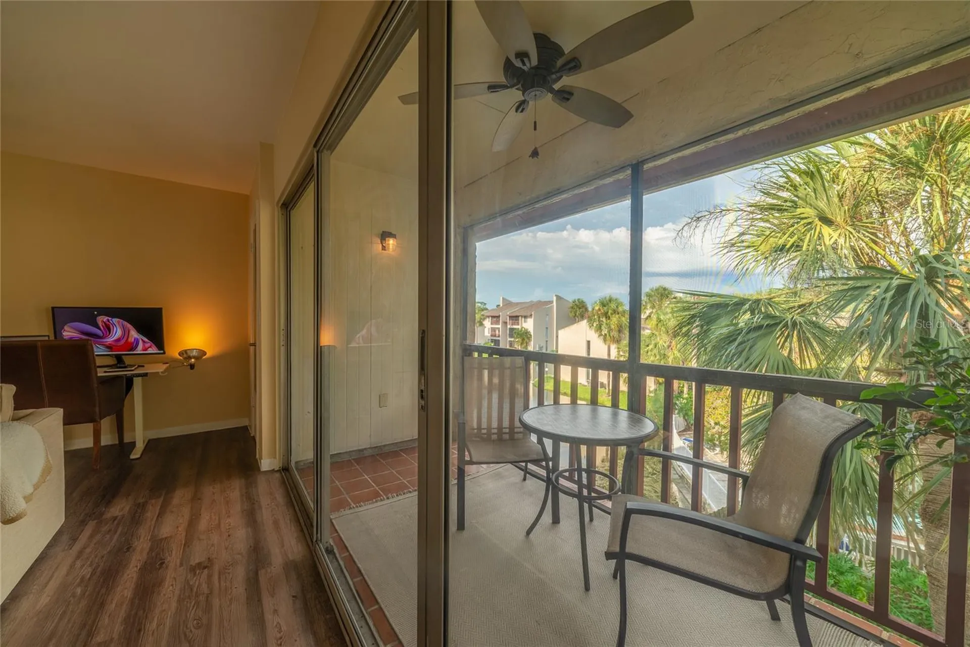 3861 S Lake Drive Tampa FL 33614