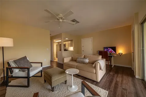 3861 S Lake Drive Tampa FL 33614