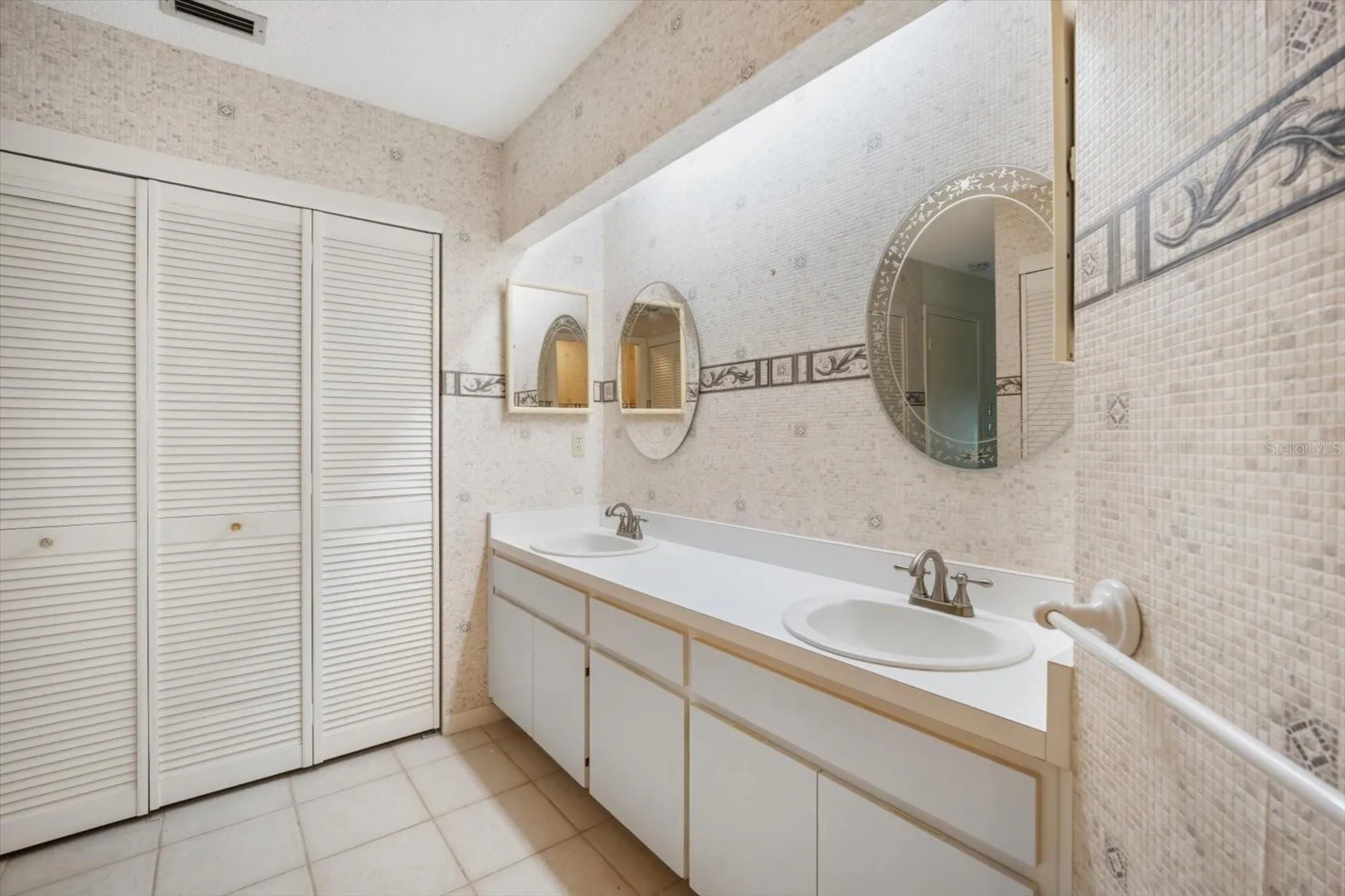 8704 40th Lane N Pinellas Park FL 33782