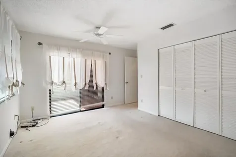 8704 40th Lane N Pinellas Park FL 33782