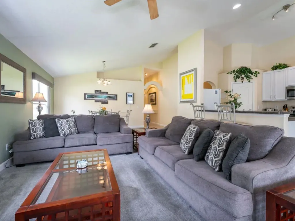 641 Old Bridge Circle Davenport FL 33897