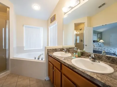 641 Old Bridge Circle Davenport FL 33897