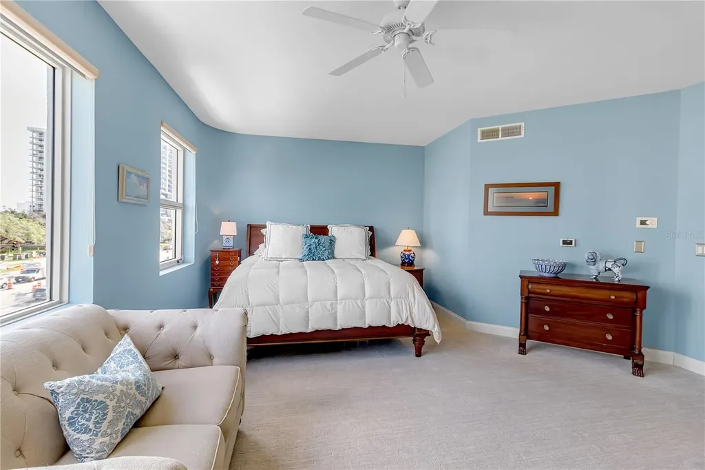 128 Golden Gate Point Sarasota FL 34236