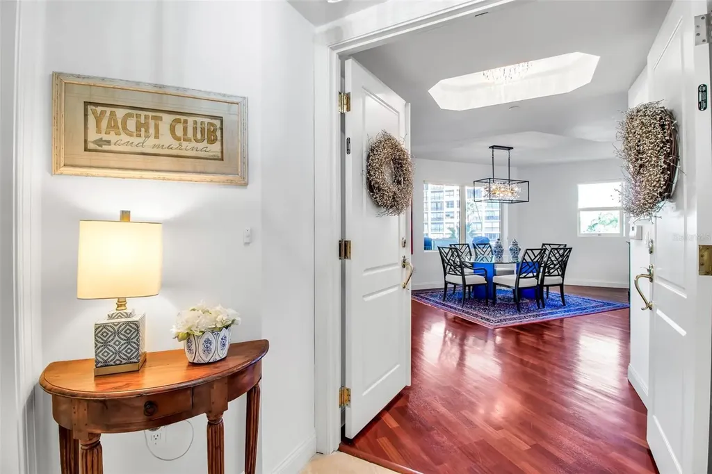 128 Golden Gate Point Sarasota FL 34236