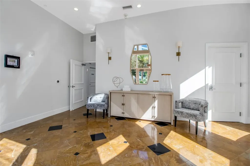 128 Golden Gate Point Sarasota FL 34236