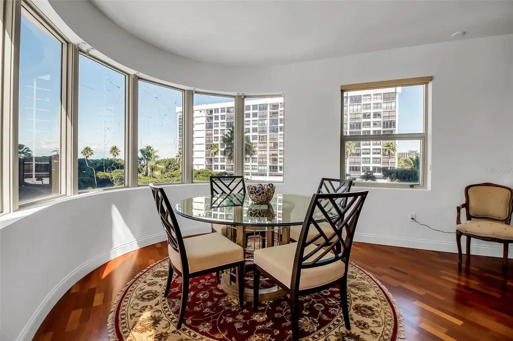 128 Golden Gate Point Sarasota FL 34236