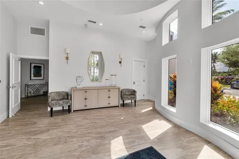 128 Golden Gate Point Sarasota FL 34236