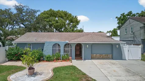 8611 Jolly Roger Drive Hudson FL 34667