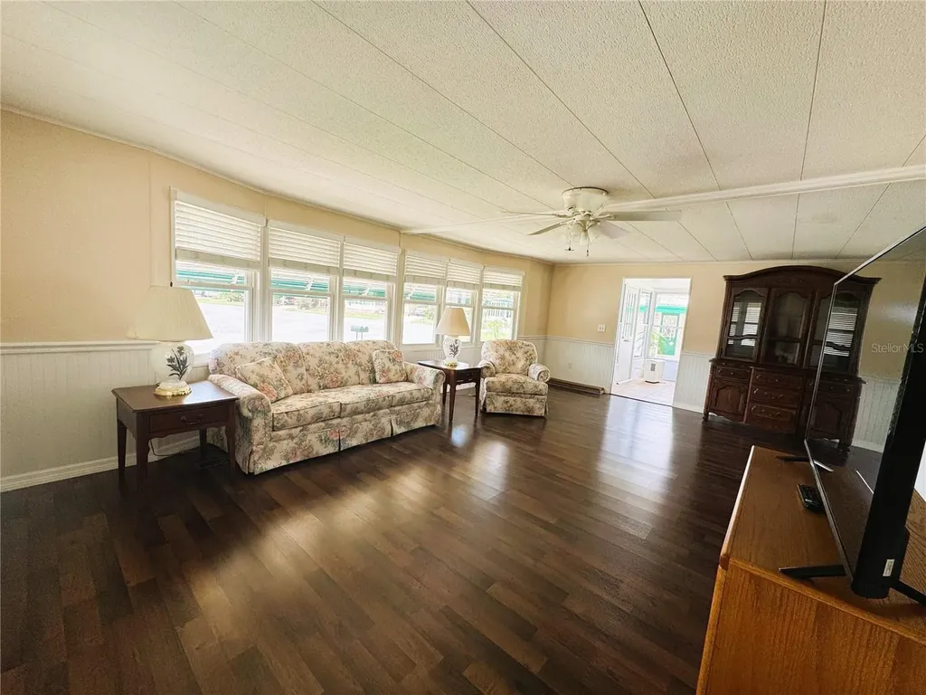136 Dogwood Trail Leesburg FL 34748