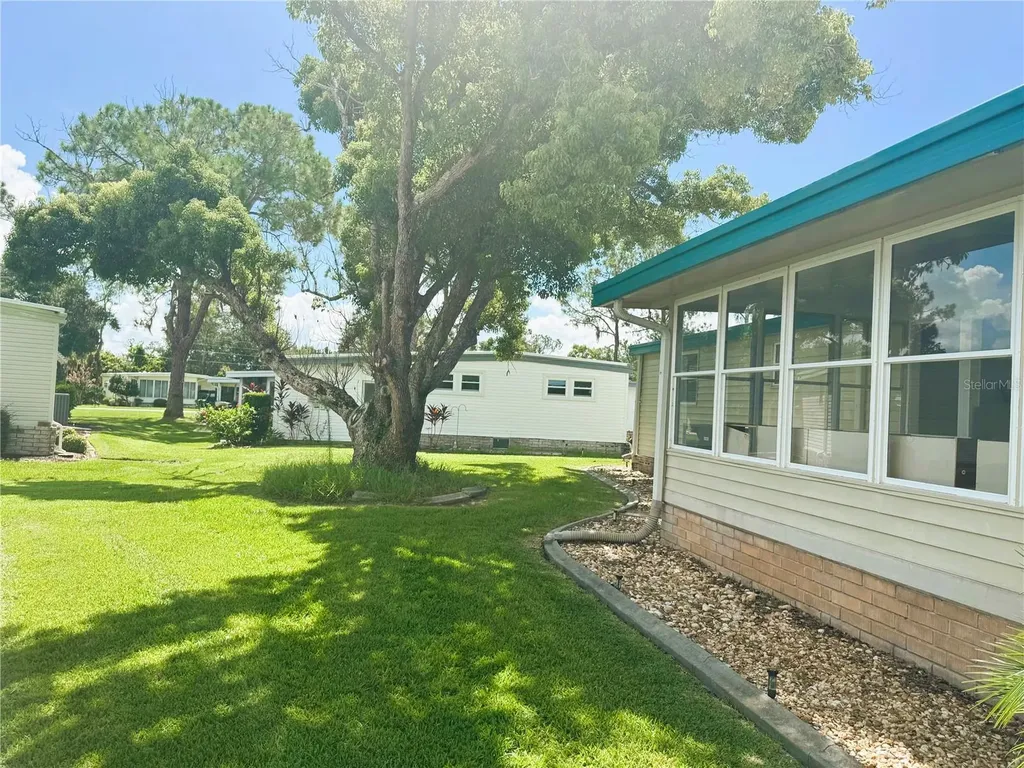 136 Dogwood Trail Leesburg FL 34748