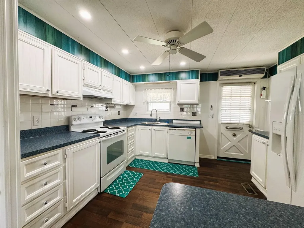 136 Dogwood Trail Leesburg FL 34748