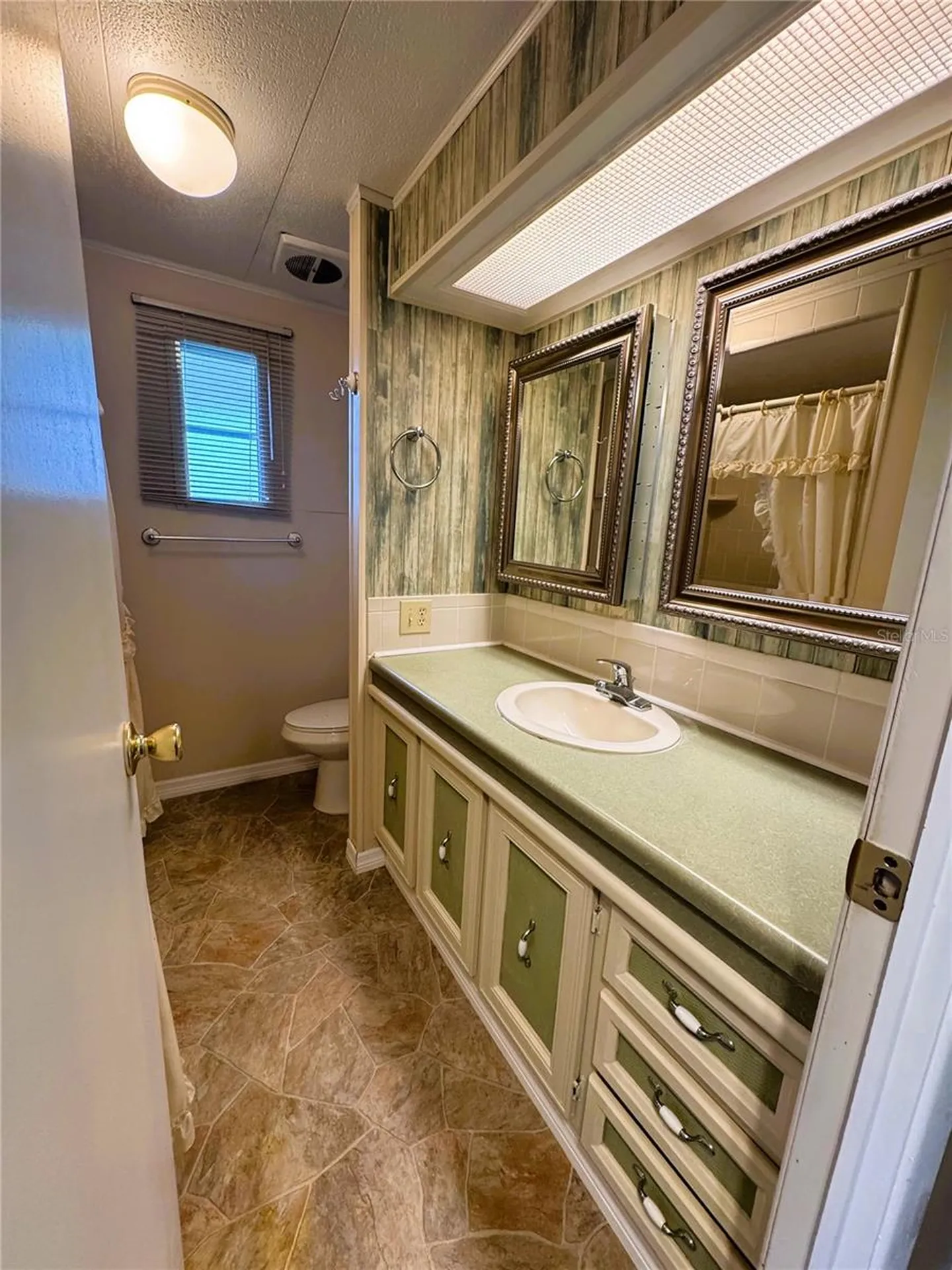 136 Dogwood Trail Leesburg FL 34748