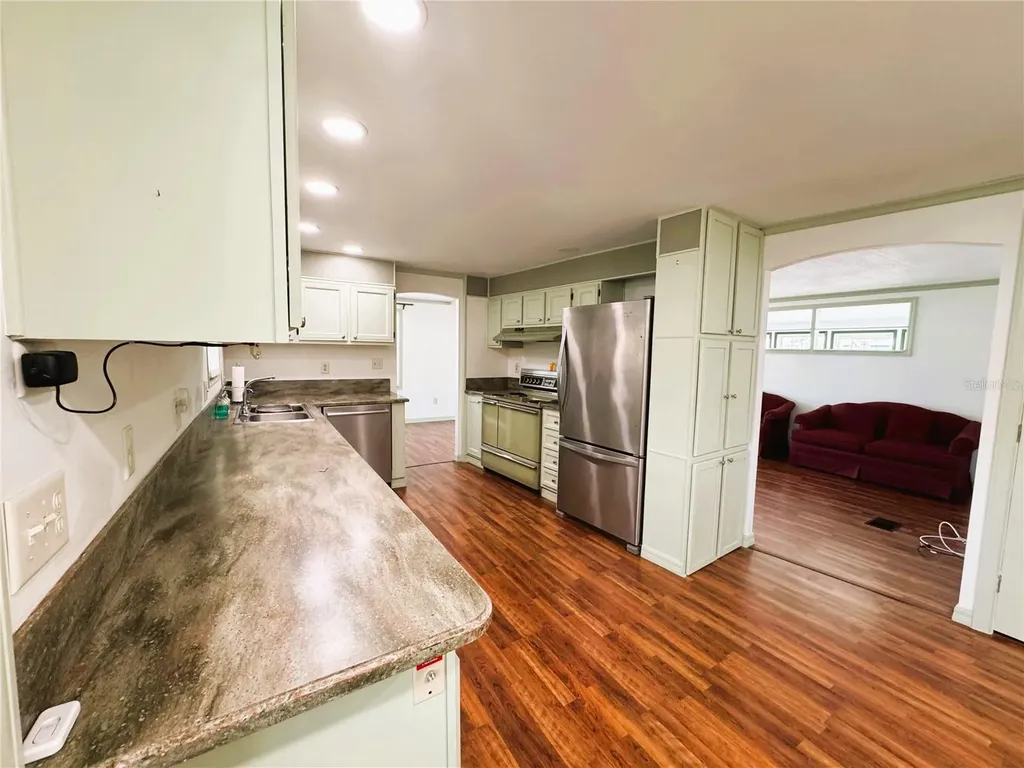 518 Hawthorne Boulevard Leesburg FL 34748