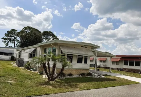 151 Hibiscus Way Leesburg FL 34748