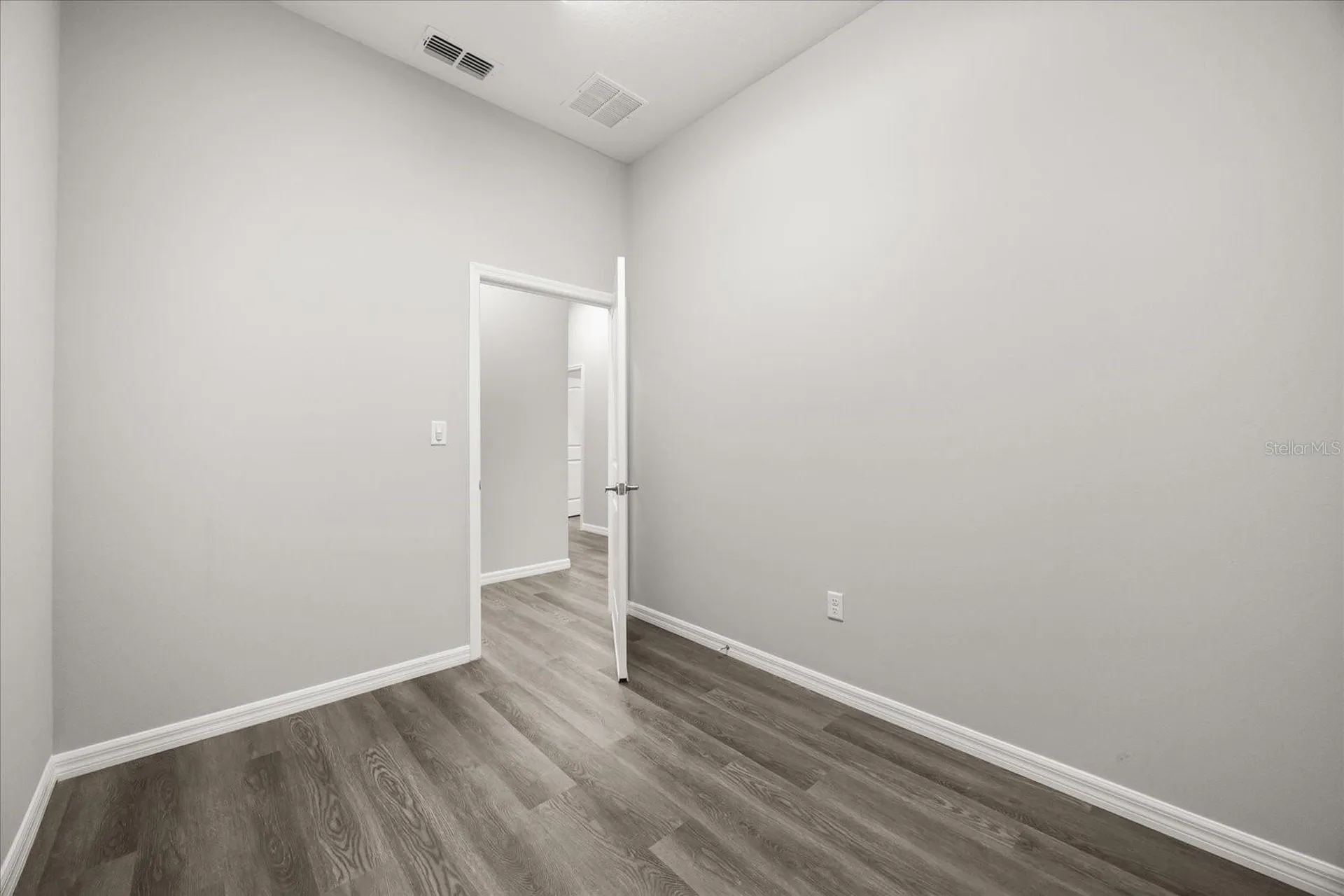 4347 Hunters Park Lane Orlando FL 32837