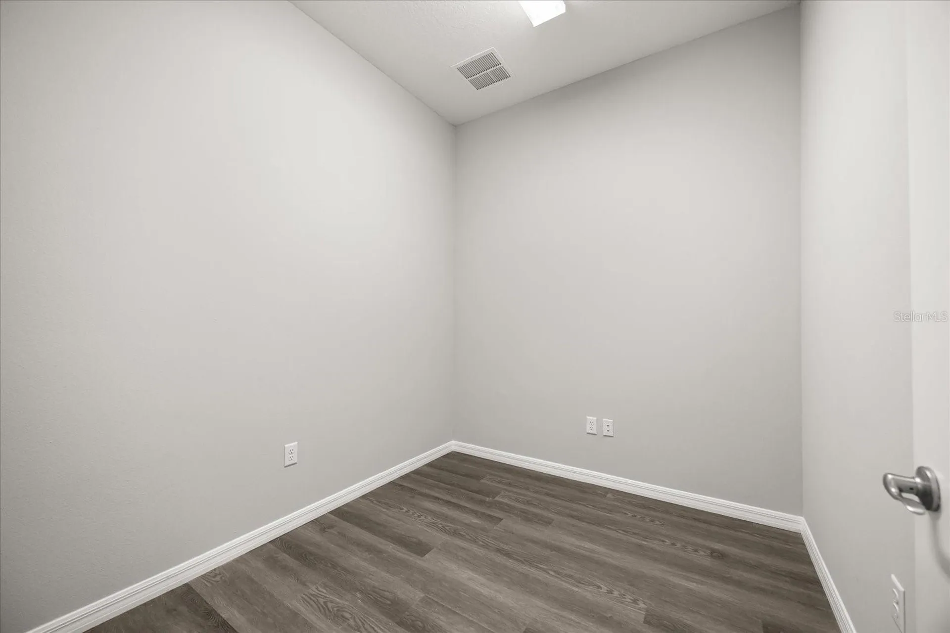 4347 Hunters Park Lane Orlando FL 32837