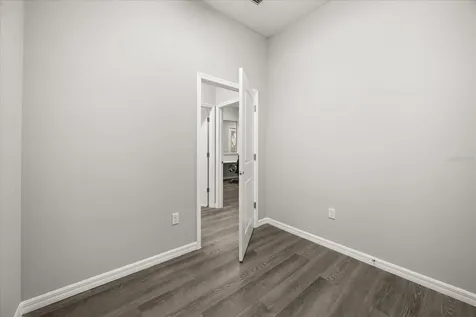 4347 Hunters Park Lane Orlando FL 32837