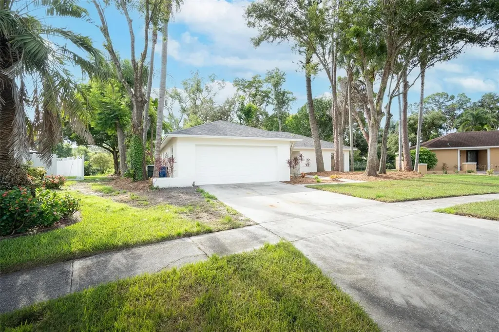1862 Orangewood Lane Sarasota FL 34232