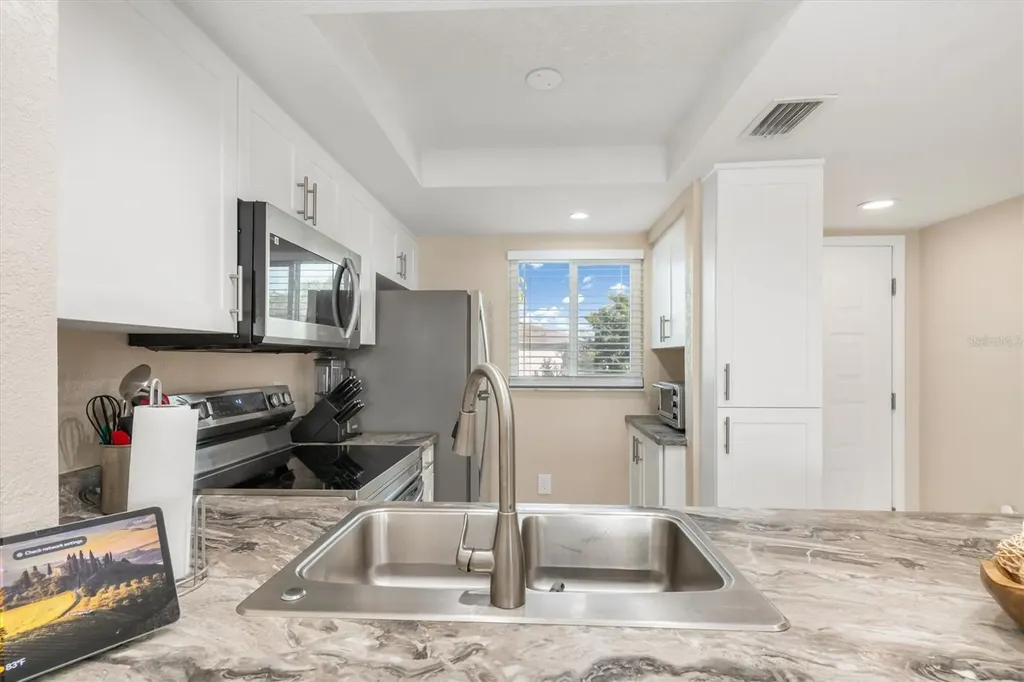 12538 SW Kingsway Circle Lake Suzy FL 34269