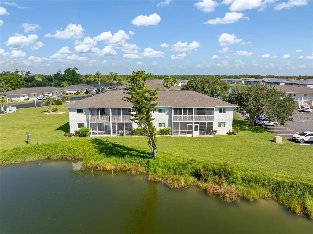 12538 SW Kingsway Circle Lake Suzy FL 34269