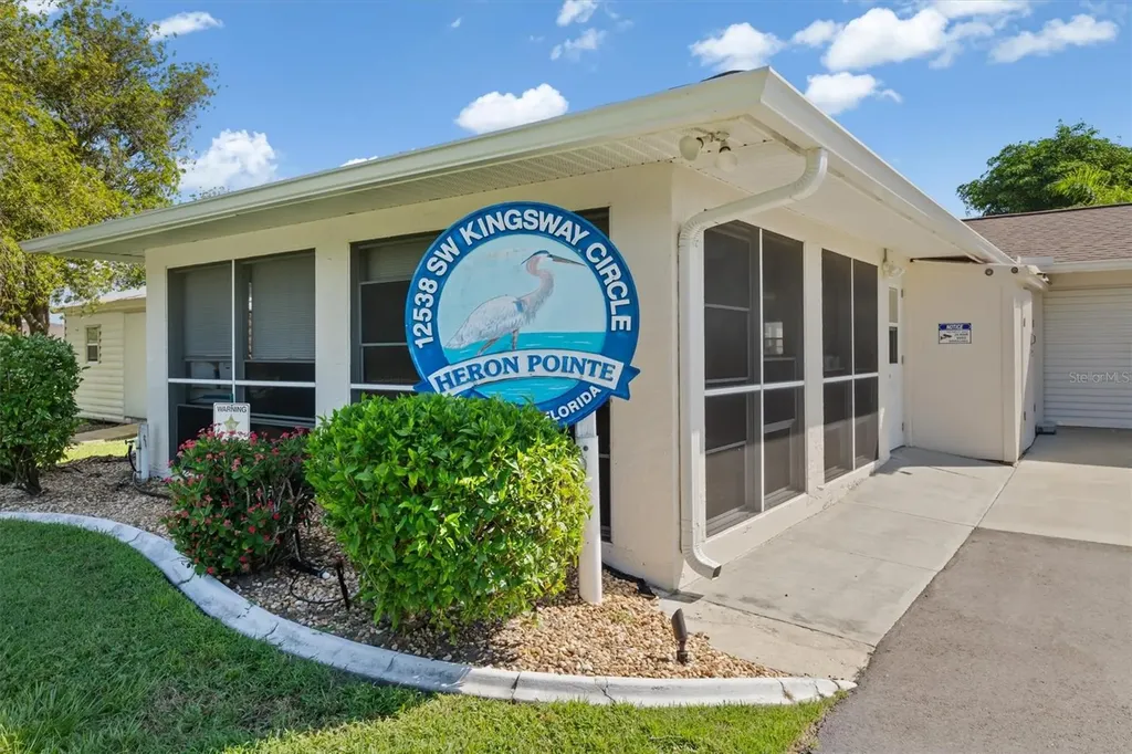 12538 SW Kingsway Circle Lake Suzy FL 34269