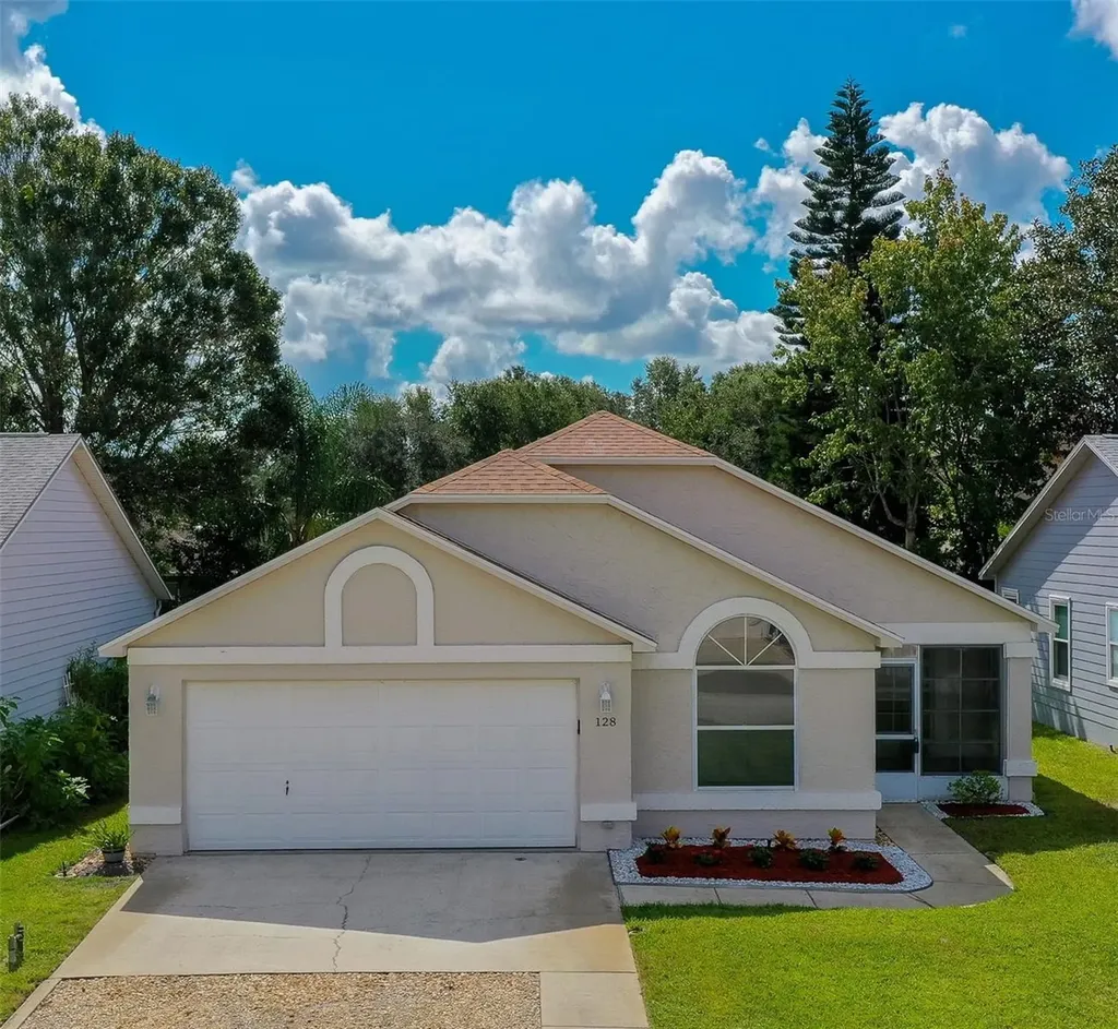 128 Crooked Pine Road Port Orange FL 32128