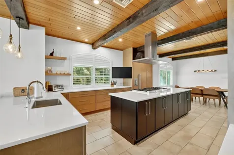 2461 SE North Lookout Boulevard Port St Lucie FL 34984