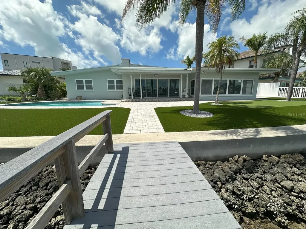 10103 Tarpon Drive Treasure Island FL 33706