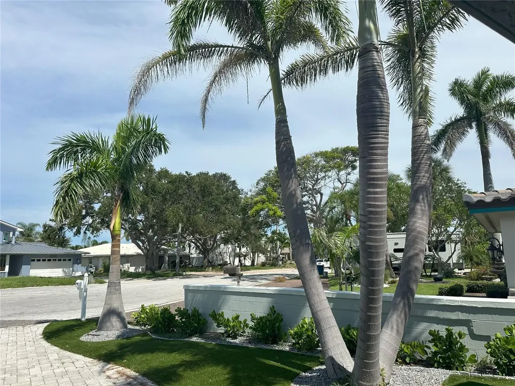 10103 Tarpon Drive Treasure Island FL 33706