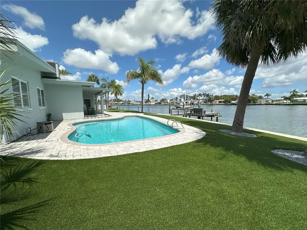 10103 Tarpon Drive Treasure Island FL 33706